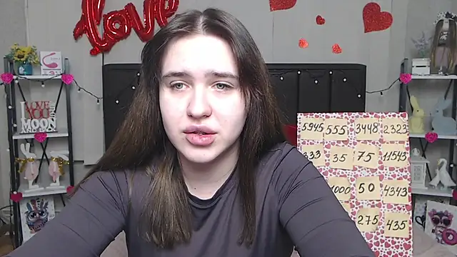 LauraHlot online show from 03-01-25, 09:15