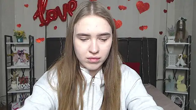 Snapshot of LauraHlot chatting on 02-01-26, 06:28 LauraHlot online show from 02-01-26, 06:28