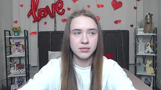 Snapshot of LauraHlot chatting on 02-09-26, 06:50 LauraHlot online show from 02-09-26, 06:50