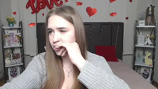 LauraHlot online show from 03-19-26, 07:03