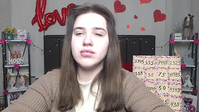 LauraHlot online show from 03-02-25, 06:24