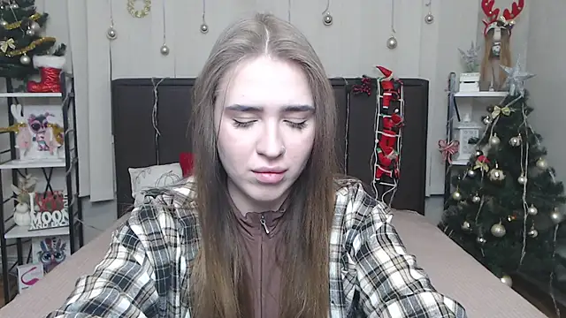 LauraHlot online show from 01-10-26, 06:47