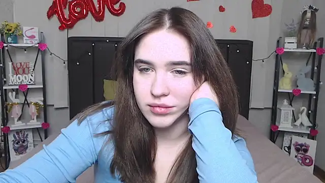 LauraHlot online show from 02-27-25, 04:02