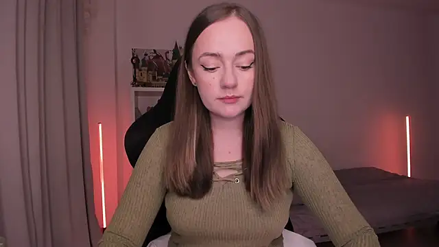 Snapshot of WalkingGirl chatting on 02-01-25, 05:58 WalkingGirl online show from 02-01-25, 05:58