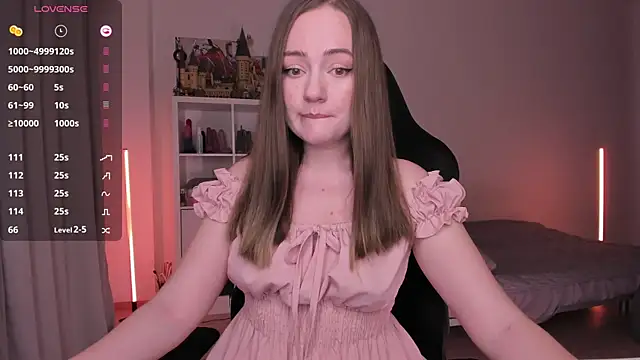 Snapshot of WalkingGirl chatting on 01-27-25, 06:31 WalkingGirl online show from 01-27-25, 06:31