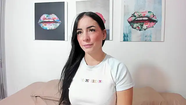 Snapshot of Sofia__rivera chatting on 02-26-25, 08:15 Sofia rivera online show from 02-26-25, 08:15
