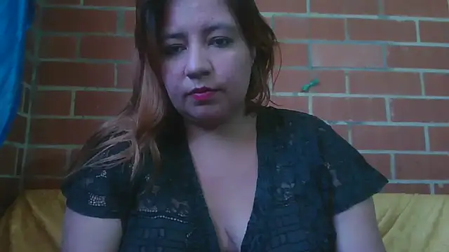 Snapshot of jones-scarlet chatting on 02-26-25, 02:38 jones-scarlet online show from 02-26-25, 02:38
