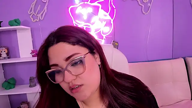 Camiila Osorio online show from 11-10-25, 07:52