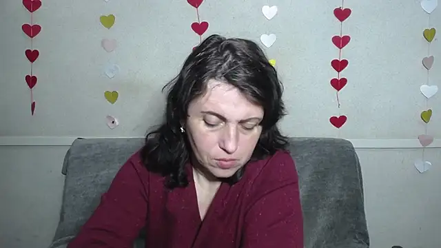 LuciaMii online show from 02-25-25, 12:14