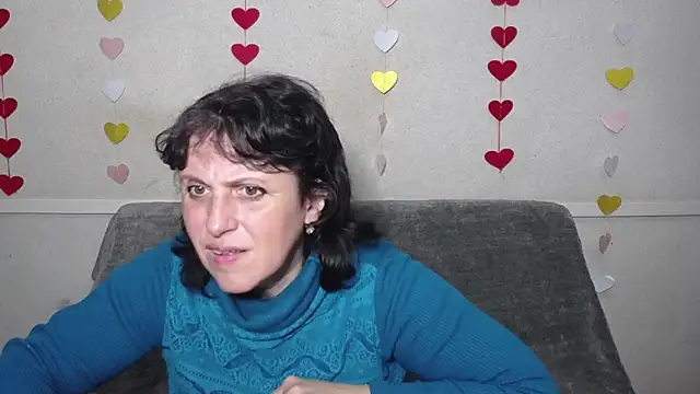 LuciaMii online show from 03-14-25, 06:07