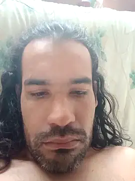 Snapshot of taylorWiiz chatting on 02-25-25, 03:20 taylorWiiz online show from 02-25-25, 03:20