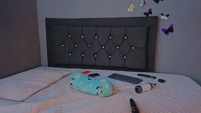 Hanna keller1 online show from 03-04-26, 01:41