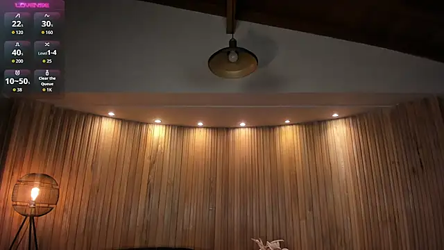 ValeriaVelvet online show from 12-16-25, 12:20