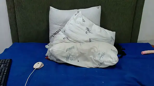 Thickchocolatex2 online show from 02-07-26, 07:55