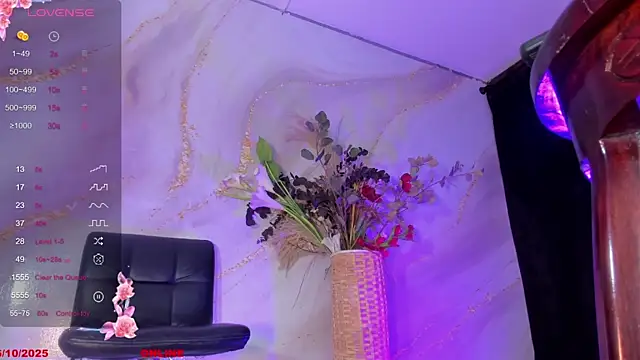 Snapshot of Karla-Ebony chatting on 10-16-25, 01:41 Karla-Ebony online show from 10-16-25, 01:41