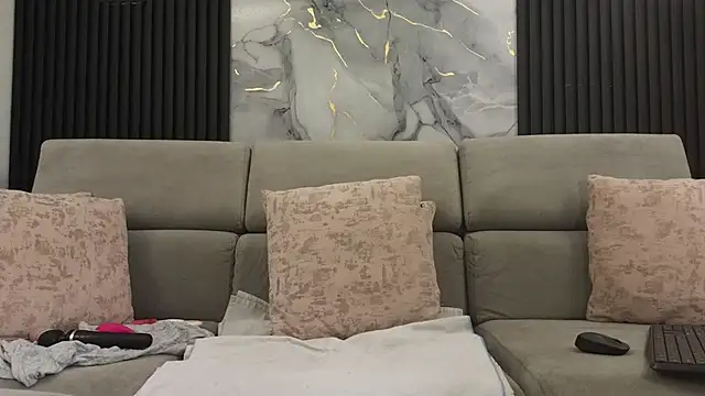 anellejones online show from 03-16-26, 07:38