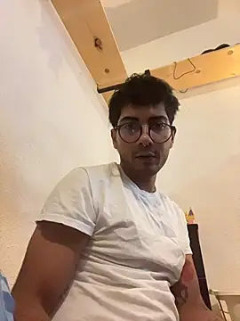 CrazyApachw online show from 03-19-26, 03:39