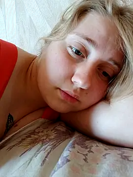 Snapshot of AnastasiaSky19 chatting on 05-07-26, 06:28 AnastasiaSky19 online show from 05-07-26, 06:28