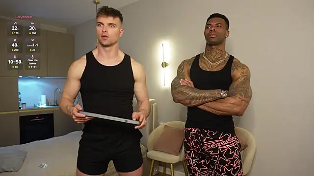 Nik Sharp online show from 04-12-26, 01:58