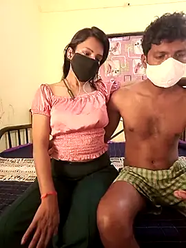 Snapshot of Nitya-Mahesh chatting on 03-03-25, 11:22 Nitya-Mahesh online show from 03-03-25, 11:22