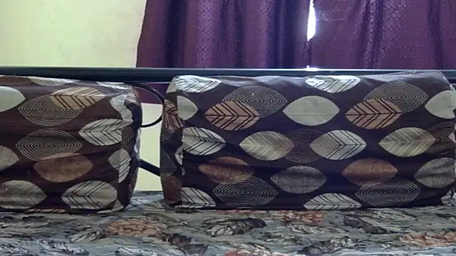 Snapshot of Nitya-Mahesh chatting on 02-24-26, 07:31 Nitya-Mahesh online show from 02-24-26, 07:31