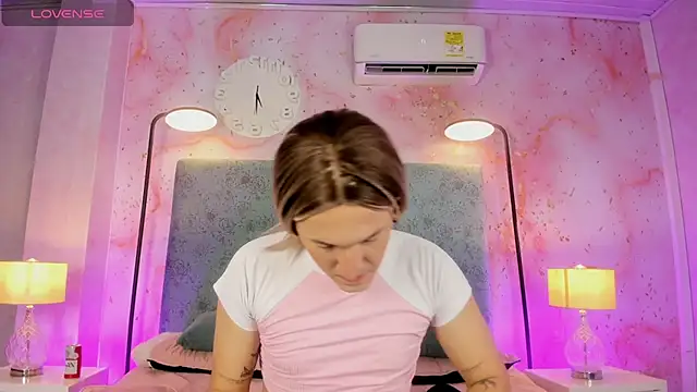 JESSI NAOMI online show from 11-09-25, 11:42