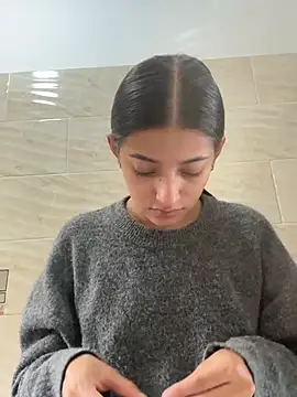 Snapshot of Arilw chatting on 01-16-26, 02:21 Arilw online show from 01-16-26, 02:21