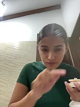 Snapshot of Arilw chatting on 02-03-26, 03:26 Arilw online show from 02-03-26, 03:26