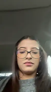 Snapshot of Arilw chatting on 03-27-26, 01:34 Arilw online show from 03-27-26, 01:34