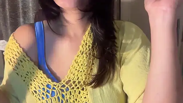 Snapshot of Cupid_of_Hearts chatting on 05-20-26, 05:37 Cupid of Hearts online show from 05-20-26, 05:37