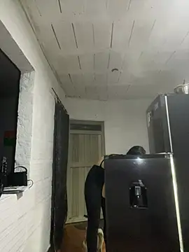 Snapshot of ariel_jonees chatting on 01-11-26, 11:44 ariel jonees online show from 01-11-26, 11:44