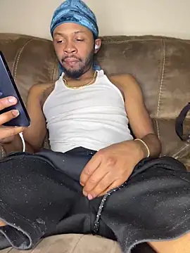 Snapshot of MobyDxck chatting on 03-08-25, 09:40 MobyDxck online show from 03-08-25, 09:40