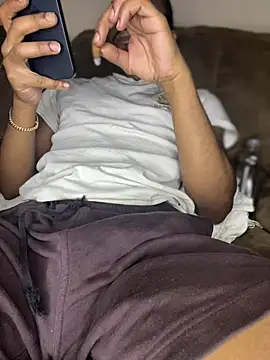 Snapshot of MobyDxck chatting on 03-03-25, 12:45 MobyDxck online show from 03-03-25, 12:45