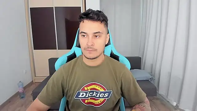 MatMalonne online show from 10-27-25, 06:58