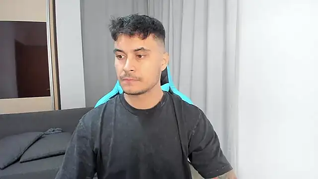 MatMalonne online show from 10-25-25, 05:24