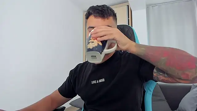 MatMalonne online show from 09-18-25, 05:54