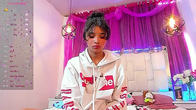 Carlie Evans online show from 12-02-24, 04:26