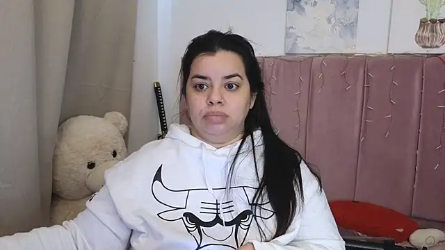 MiahJoness online show from 08-01-26, 12:36