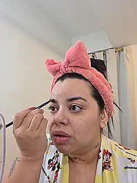 MiahJoness online show from 07-26-26, 04:52