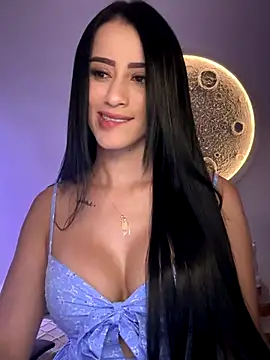 SarahhSmitth1 online show from 12-15-25, 09:09