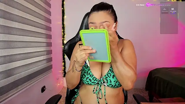 hollymollyxoxo online show from 07-18-26, 03:20