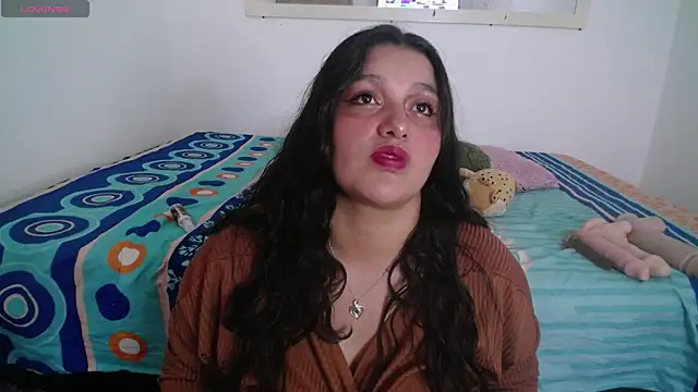 Laurenkenner  online show from 06-24-26, 06:28