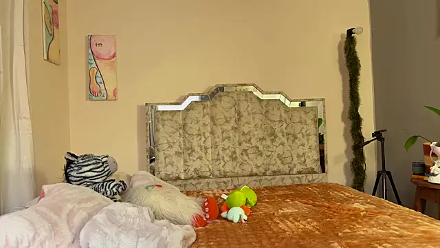 Tomoe b online show from 03-25-26, 01:10