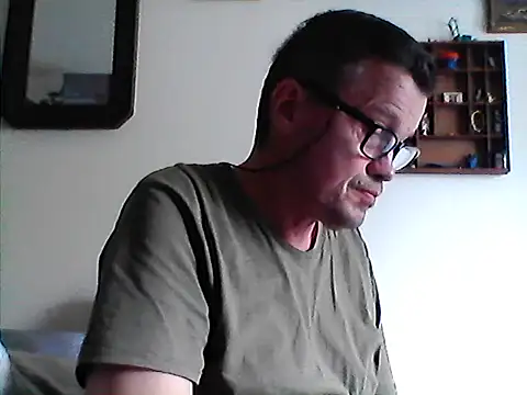 Snapshot of Bigpenis6y chatting on 04-27-26, 01:53 Bigpenis6y online show from 04-27-26, 01:53