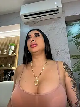 Snapshot of kiim_taaylor chatting on 11-26-25, 07:14 kiim taaylor online show from 11-26-25, 07:14