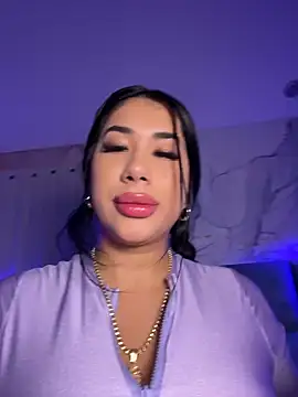 Snapshot of kiim_taaylor chatting on 11-07-25, 11:15 kiim taaylor online show from 11-07-25, 11:15