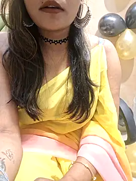 Snapshot of N-Natasha chatting on 02-26-25, 05:21 N-Natasha online show from 02-26-25, 05:21