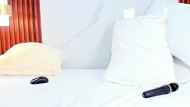 miamiller69 online show from 06-03-26, 02:33