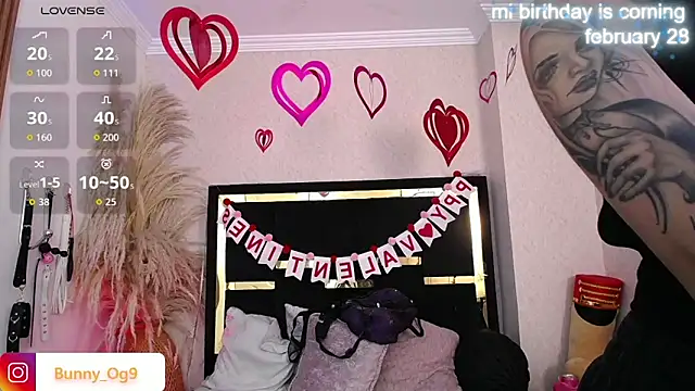 Snapshot of Bunny_O chatting on 02-22-26, 11:39 Bunny O online show from 02-22-26, 11:39