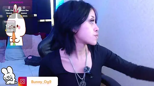 Snapshot of Bunny_O chatting on 05-23-26, 11:59 Bunny O online show from 05-23-26, 11:59
